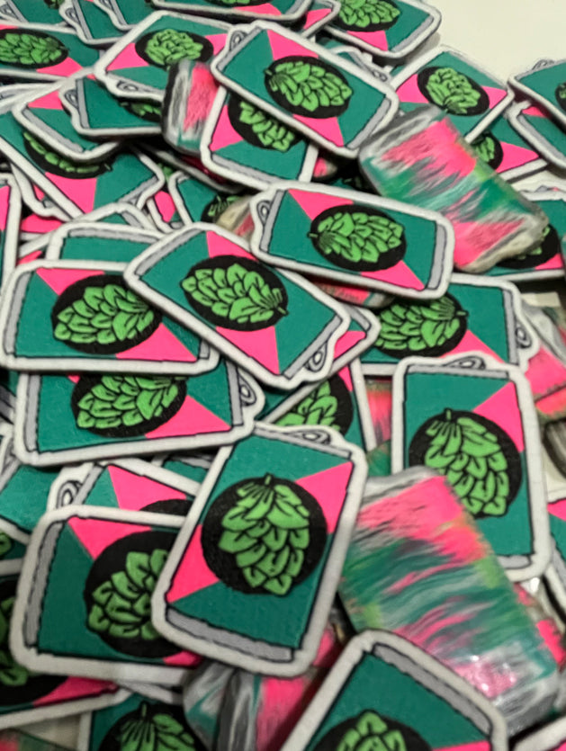 OHCBYH - Camiseta Preta Pocket Beer Can